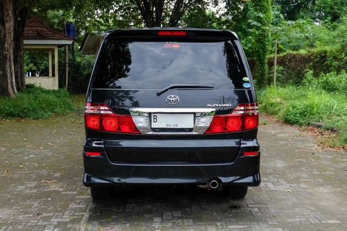 2008 Toyota Alphard GSC24at bekas