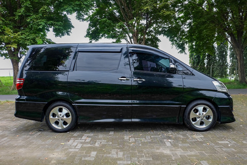 2008 Toyota Alphard GSC24at bekas
