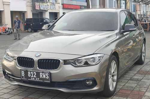 Second hand 2016 BMW 3 Series Sedan 320i F30 SPORT 