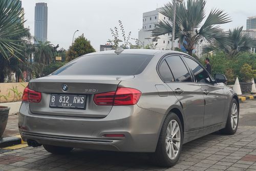 2nd Hand 2016 BMW 3 Series Sedan 320i F30 SPORT