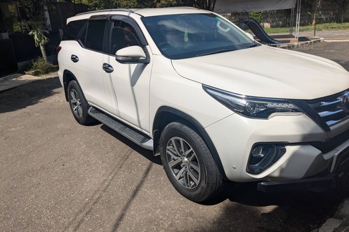 2016 Toyota Fortuner  VRZ 4X2 2.4 AT bekas