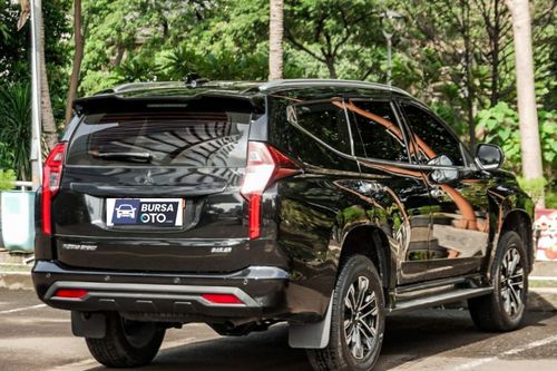 2022 Mitsubishi Pajero Sport Dakar AT 4x2 tua