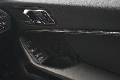 2022 BMW 2 Series Gran Coupe 218i bekas