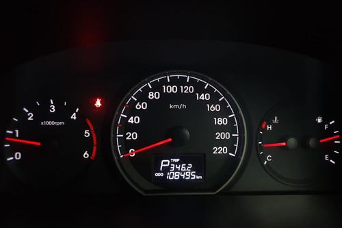 2017 Hyundai H1 2.5L CRDi Royale bekas