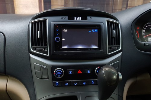 2017 Hyundai H1 2.5L CRDi Royale tua