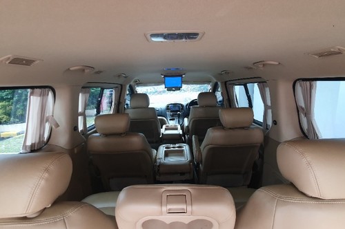 2021 Hyundai H1 2.4L XG AT bekas