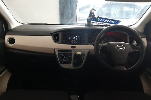 2018 Daihatsu Sigra 1.2 R MT bekas