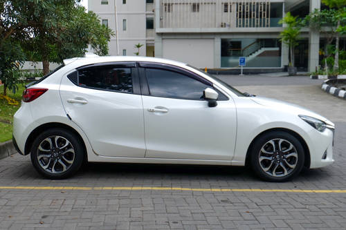 2017 Mazda 2 SKYACTIVE R A/T bekas