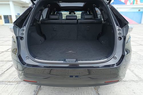 Second hand 2014 Toyota Harrier 2.0L Audioless AT 
