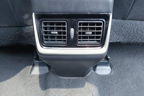 Used 2014 Toyota Harrier 2.0L Audioless AT