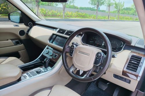 Second hand 2014 Land Rover Range Rover Sport 3.0 Autobiography PHEV 