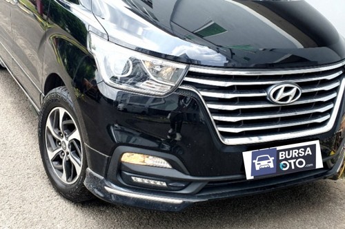 2021 Hyundai H1 2.4L ROYALE AT tua