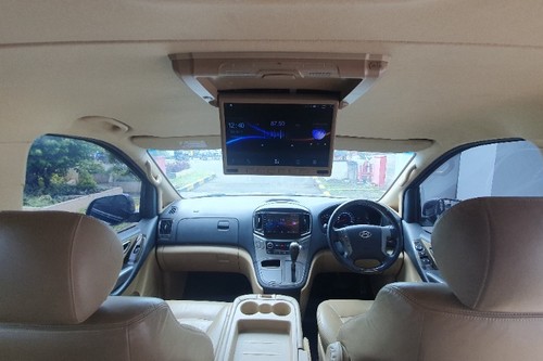 Dijual 2021 Hyundai H1 2.4L ROYALE AT bekas