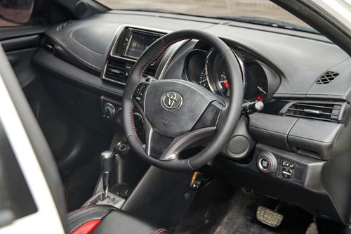 Beli mobil bekas