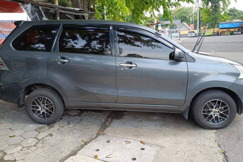 Dijual 2015 Toyota Avanza E 1.3 MT bekas