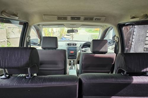 Dijual 2021 Daihatsu Xenia 1.3 R AT bekas