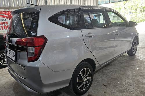 Beli mobil bekas