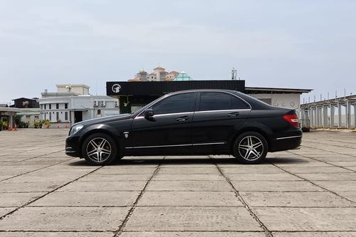 2nd Hand 2011 Mercedes Benz C-Class Sedan C 200