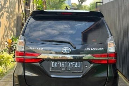 Dijual 2020 Toyota Avanza Veloz 1.5L AT bekas