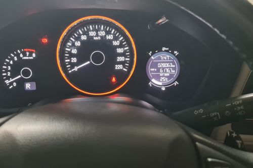 2015 Honda HRV  Prestige 1.8 AT