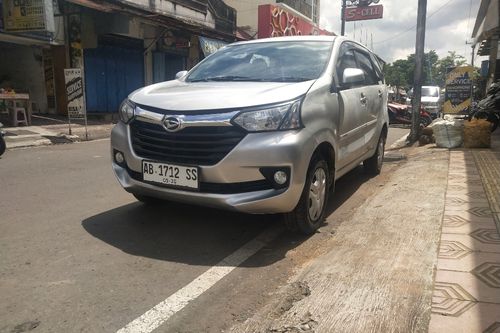 Used 2018 Daihatsu Grand Xenia 1.3 R MT