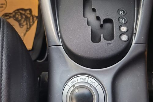 2009 Mitsubishi Outlander PHEV 2.4L tua