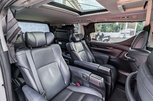 2018 Toyota Vellfire 2.5 G A/T tua