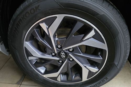 Dijual 2023 Hyundai Creta Prime IVT bekas