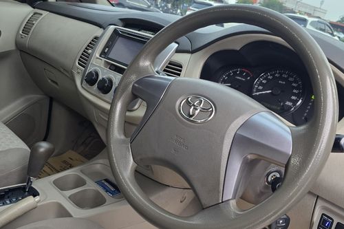 2015 Toyota Innova DIESEL G 2.5 AT tua