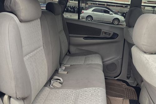 2015 Toyota Innova DIESEL G 2.5 AT bekas