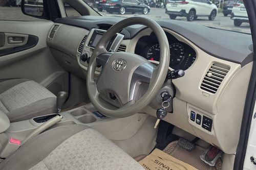 2015 Toyota Innova DIESEL G 2.5 AT bekas