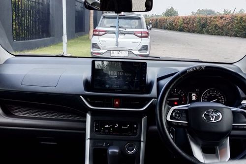 2015 Toyota Innova DIESEL G 2.5 AT bekas