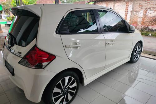 Beli mobil bekas