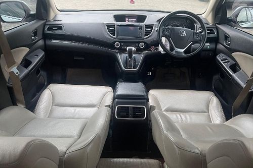 2016 Honda CR-V  RM 3 2WD 2.4 AT CKD bekas