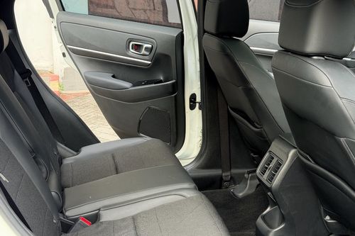 2022 Honda HRV 1.5 E AT bekas