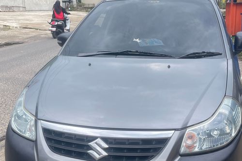 2009 Suzuki Baleno MT tua