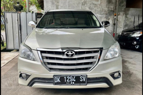 2010 Toyota Kijang Innova 2.0L G MT