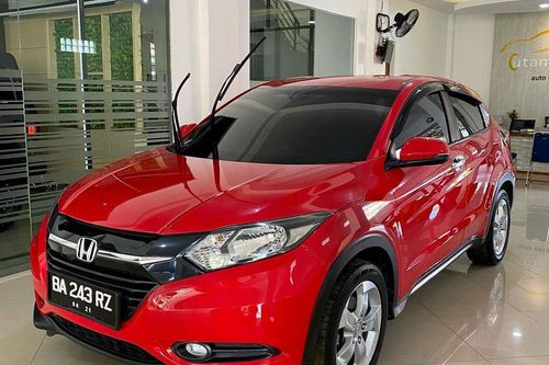 Second hand 2016 Honda HRV 1.5L E CVT 