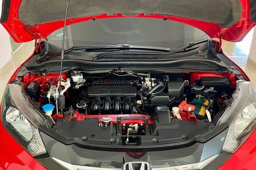 Old 2016 Honda HRV 1.5L E CVT