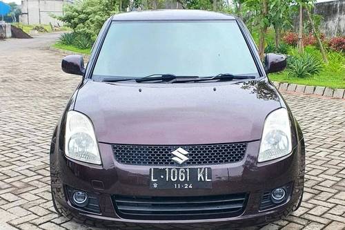 2009 Suzuki Swift Bekas