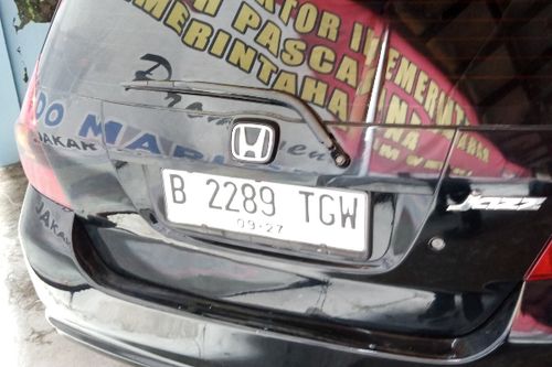 Old 2003 Honda Jazz I-DSI 1.5L MT