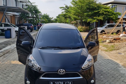 2017 Toyota Sienta G MT bekas