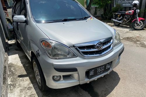 Used 2010 Daihatsu Xenia 1.3 X MT