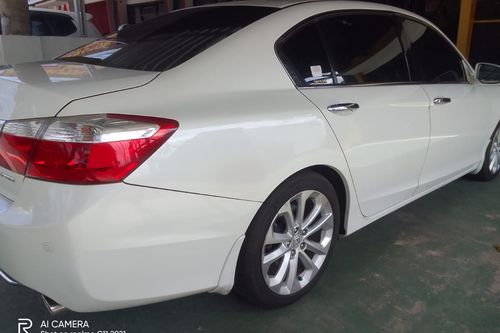 2015 Honda Accord 2.4L VTi-L bekas