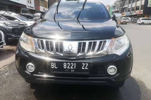 2016 Mitsubishi Strada TRITON DOUBLE CABIN EXCEED M/T bekas