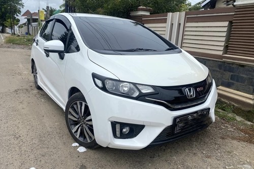 2015 Honda Jazz RS CVT bekas