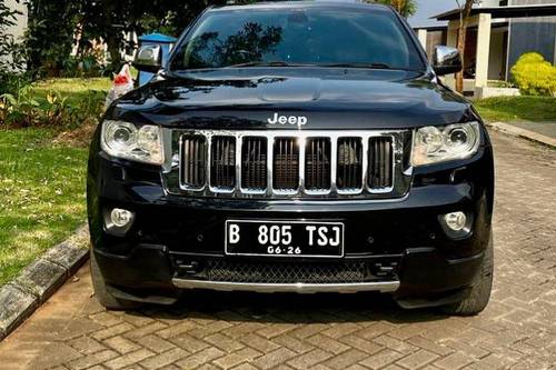 2011 Jeep Grand Cherokee Limited 4x4 bekas