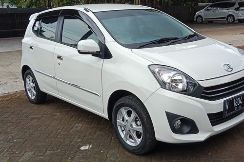 2018 Daihatsu Ayla 1.0L X MT bekas