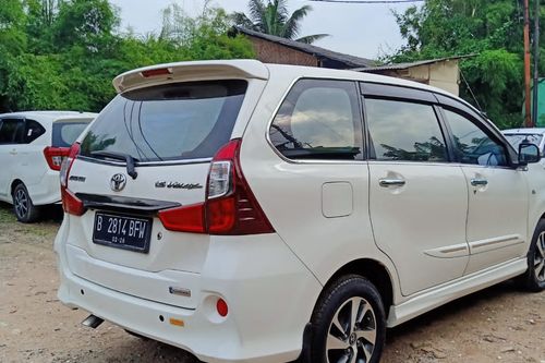 Beli mobil bekas