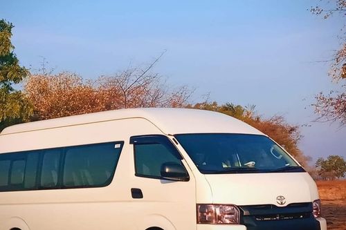 Used 2023 Toyota Hiace Commuter Manual	Luxury